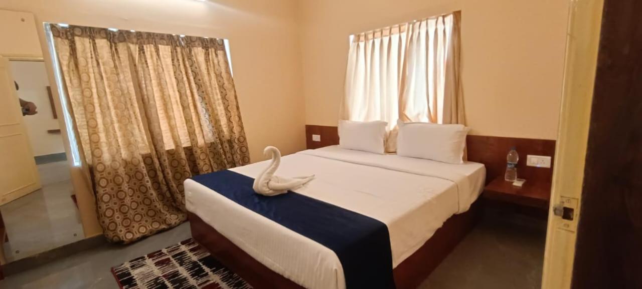 Hotel Sagar Tarang Puri