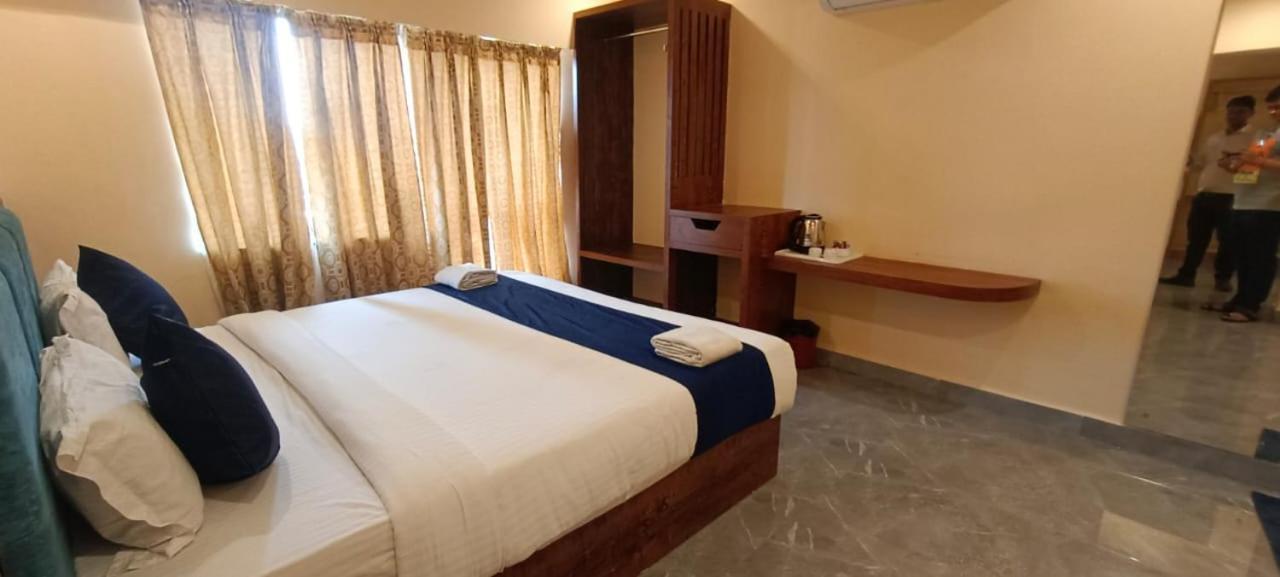 Hotel Sagar Tarang Puri